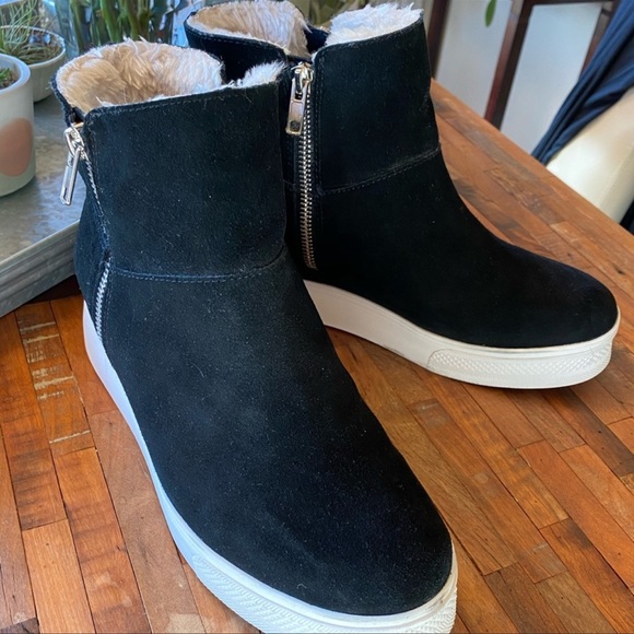 Steve Madden Wanda Wedge Sneaker. Black suede - size 8.5 - Picture 10 of 12